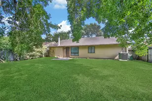 2820 Sugar Wood Dr, League City, TX 77573 - Photo 20