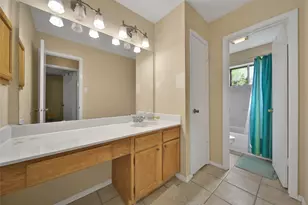 2820 Sugar Wood Dr, League City, TX 77573 - Photo 18