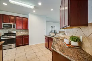 19006 Ashford Square St, Tomball, TX 77375 - Photo 12