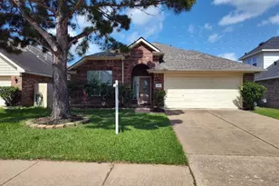6327 Bonnie Chase Ln, Katy, TX 77449 - Photo 2