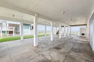 21328 Gulf Dr, Galveston, TX 77554 - Photo 28