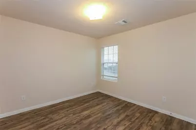 6046 Peaceful Ridge Drive, Houston, TX 77048 - Photo 12