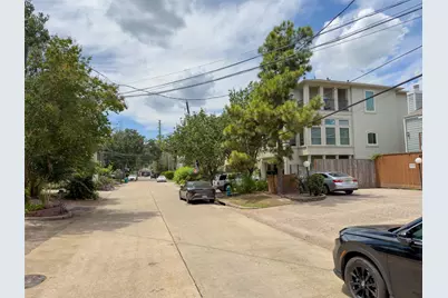 4225 Purdue Street #E, Houston, TX 77005 - Photo 32