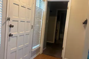 8222 Ridge Forest Dr, Houston, TX 77088 - Photo 8