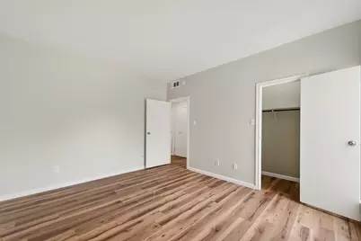 7950 N Stadium Drive #135, Houston, TX 77030 - Photo 16