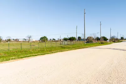 682 Schultz Road S, Sealy, TX 77474 - Photo 34