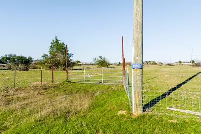 682 Schultz Road S, Sealy, TX 77474 - Photo 30