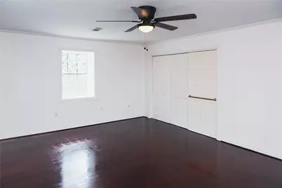 3245 W Highway 6, Alvin, TX 77511 - Photo 2