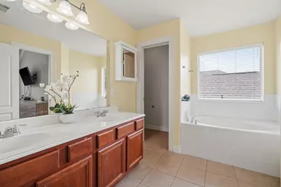 2753 Rio Bella Court, League City, TX 77573 - Photo 16