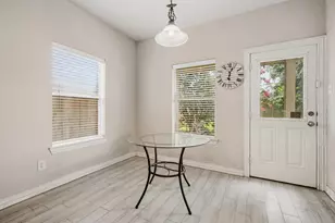 2753 Rio Bella Ct, League City, TX 77573 - Photo 12