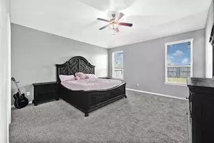 8318 Erasmus Landing Ct, Houston, TX 77044 - Photo 12