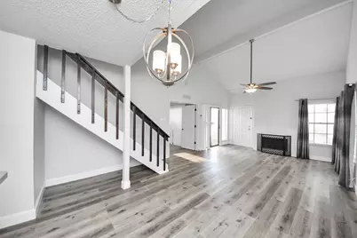 11917 Bob White Drive #14-879, Houston, TX 77035 - Photo 4
