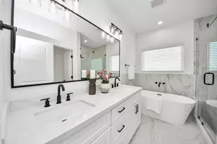 7731 Hammerly Blvd, Houston, TX 77055 - Photo 32