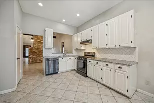 11103 Hidden Bend Dr, Houston, TX 77064 - Photo 10