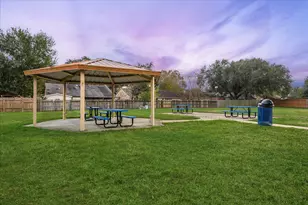 11103 Hidden Bend Dr, Houston, TX 77064 - Photo 24