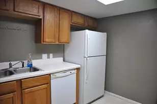 3754 Tanglewilde St, Houston, TX 77063 - Photo 8