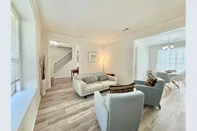 2 Twin Feather Place, The Woodlands, TX 77381 - Photo 8