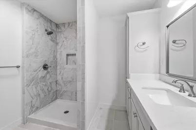 1716 Avenue E, Nederland, TX 77627 - Photo 14