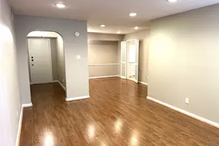 359 N Post Oak Ln, Houston, TX 77024 - Photo 4