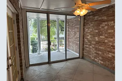359 N Post Oak Lane #220, Houston, TX 77024 - Photo 18