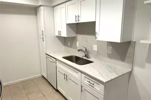 359 N Post Oak Ln, Houston, TX 77024 - Photo 10