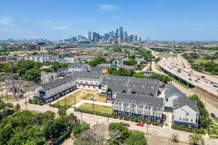 741 Bringhurst St, Houston, TX 77020 - Photo 16