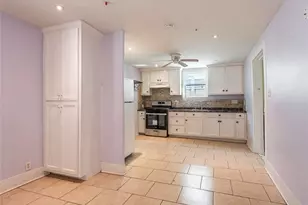 1816 20th St, Galveston, TX 77550 - Photo 14