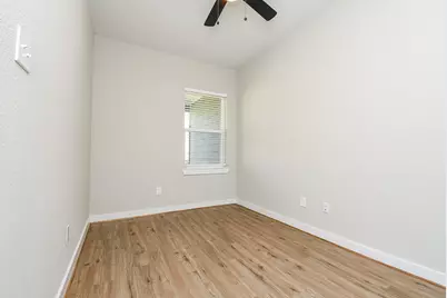 10317 Lake Road #10C, Houston, TX 77070 - Photo 12