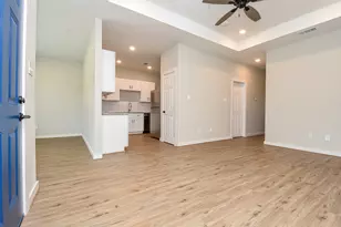 10317 Lake Rd, Houston, TX 77070 - Photo 2