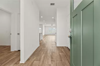 2815 Magnolia Blossom Lane, Rosenberg, TX 77469 - Photo 2