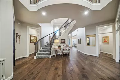 4102 Woodbriar Court, Sugar Land, TX 77479 - Photo 4