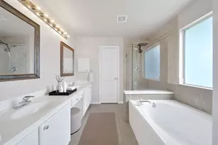 18 Orchid Grove Pl, The Woodlands, TX 77385 - Photo 20