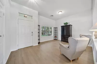 18 Orchid Grove Place, The Woodlands, TX 77385 - Photo 4
