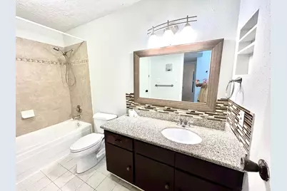 2750 Holly Hall Street #1014, Houston, TX 77054 - Photo 8