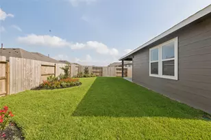 698 Daniels Lk Ln, Dayton, TX 77535 - Photo 26