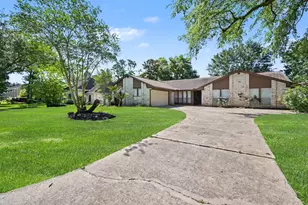 17419 Cassina Dr, Spring, TX 77388 - Photo 4