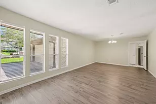 17419 Cassina Dr, Spring, TX 77388 - Photo 6