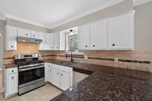 6506 Knollview, Spring, TX 77389 - Photo 16