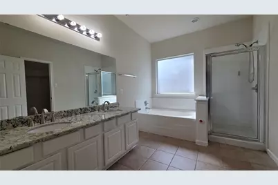 11523 Gorham Park Circle, Houston, TX 77067 - Photo 14