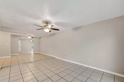 4326 Howcher Street, Houston, TX 77047 - Photo 8