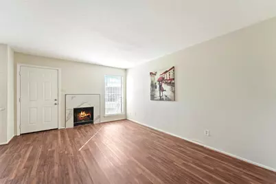 6633 W Airport Boulevard #1306, Houston, TX 77035 - Photo 2