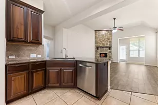 14410 Brushy Arbor Ln, Humble, TX 77396 - Photo 12