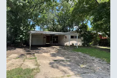 5811 Westover Street, Houston, TX 77033 - Photo 1