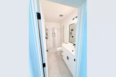 114 County Road 3543, Cleveland, TX 77327 - Photo 8