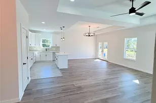 114 County Rd 3543, Cleveland, TX 77327 - Photo 10