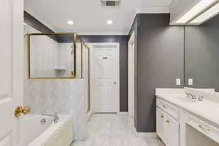 4916 Travis St, Houston, TX 77002 - Photo 18