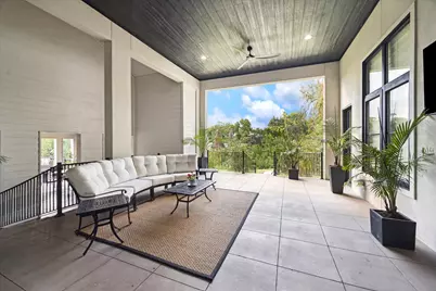 11 River Circle, Houston, TX 77063 - Photo 12