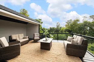 11 River Cir, Houston, TX 77063 - Photo 30