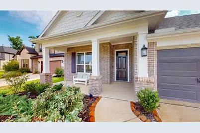 358 Pleasant Hill Way, Conroe, TX 77304 - Photo 2