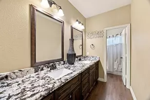 8999 Water Point Dr, Beach City, TX 77523 - Photo 30